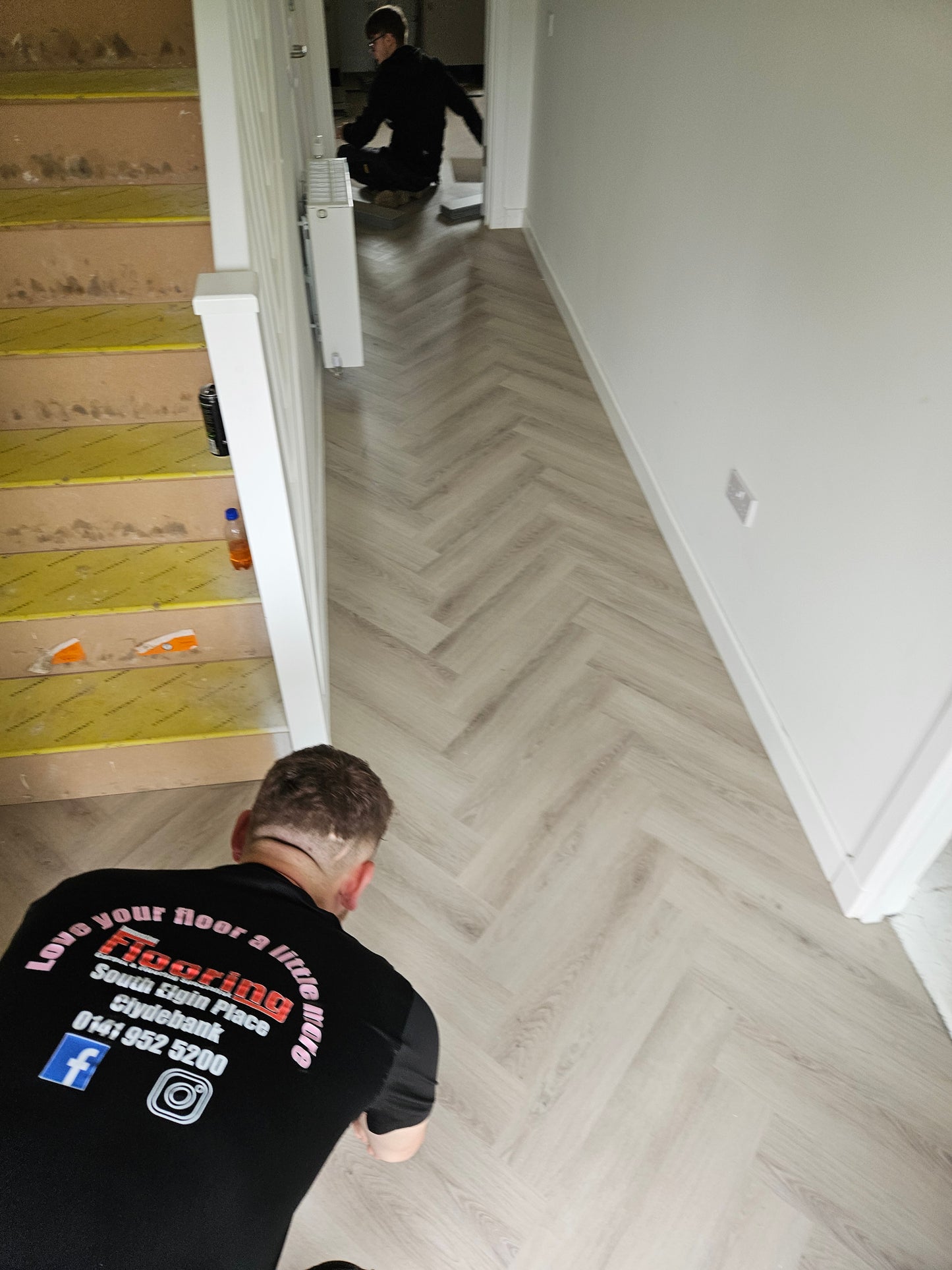 Hollywell Cream 7.0mm Herringbone Waterproof Click Vinyl