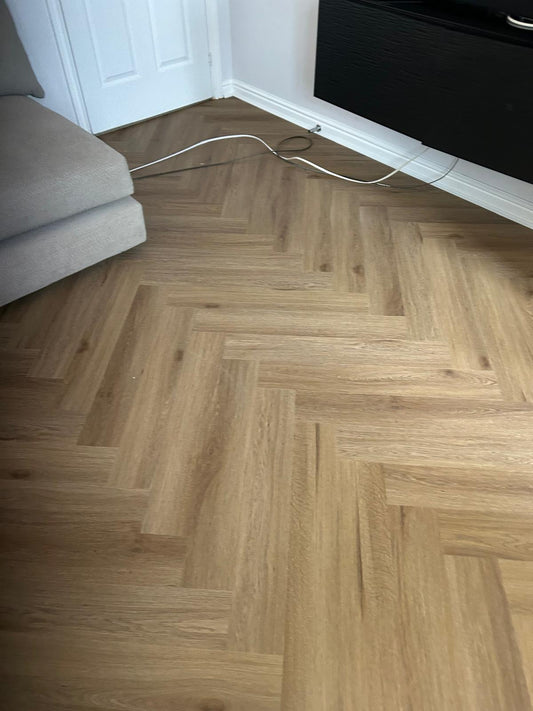 Chestnut 5.5mm Herringbone Waterproof Click Vinyl