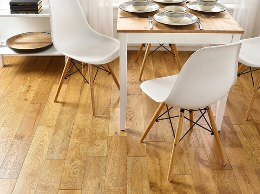 Golden Brushed & Oiled 14/3 x 125mm Chêne Doré Straight Engineered