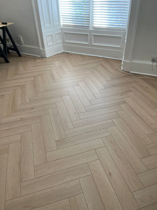 Estate 5.0mm Herringbone Waterproof Click Vinyl