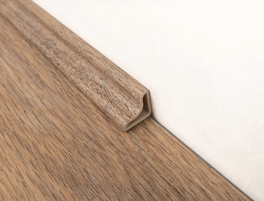 Weathered Chestnut waterproof SPC beading