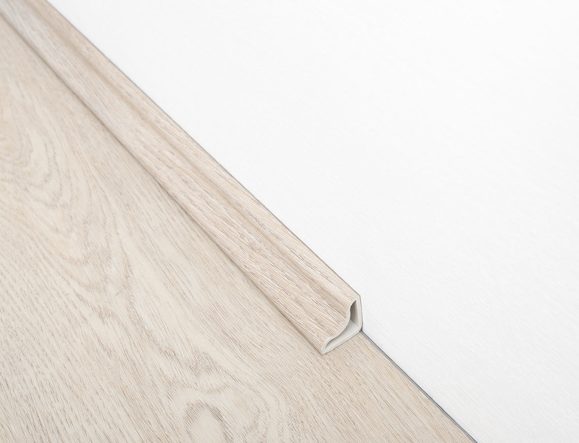 Pale Sandgrain Oak waterproof SPC beading