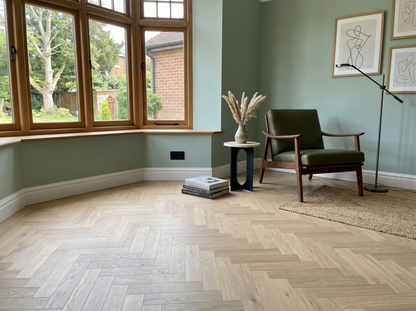 Chêne Invisible Oak Herringbone Engineered Wood