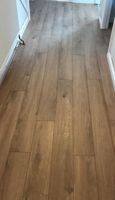 10mm Narrow Board Laminate.