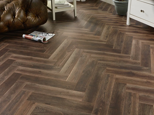 Grand Luxe Oak 12mm Herringbone Laminate