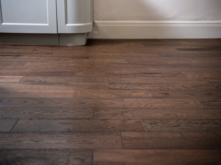 Coffee Brushed & Lacquered Engineered Oak 150mm