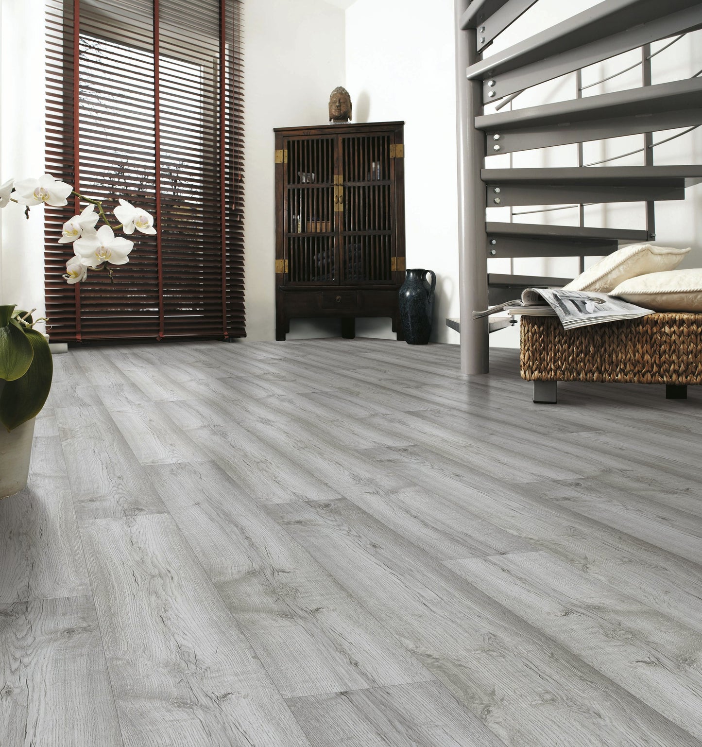 Vienna Plank 12mm Straight Laminate