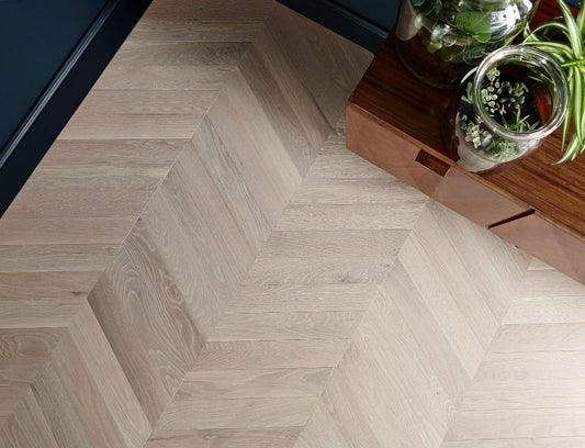 Heritage Oak 14mm Chevron Engineered