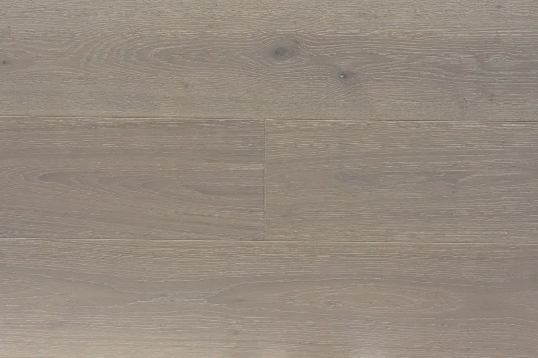 Universal Click Engineered Wood: Versatile Style in Eight Stunning Oak Finishes