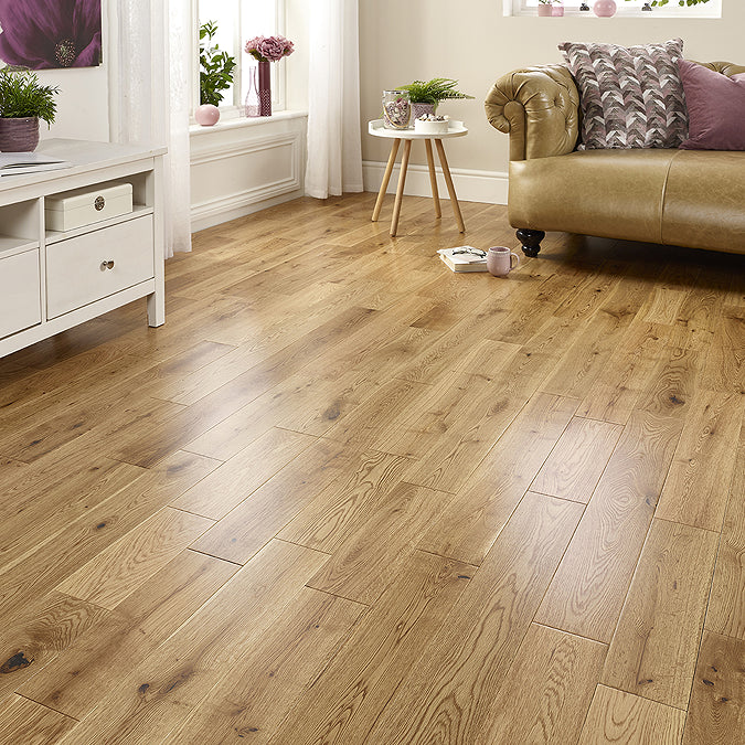Natural Smooth & Oiled 14/3 x 125mm Champagne Oak Straight Engineered