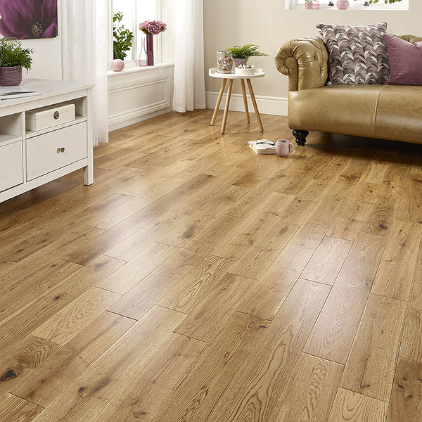 Champagne Oak Natural Smooth & Oiled 14/3 x 125mm  Straight Engineered
