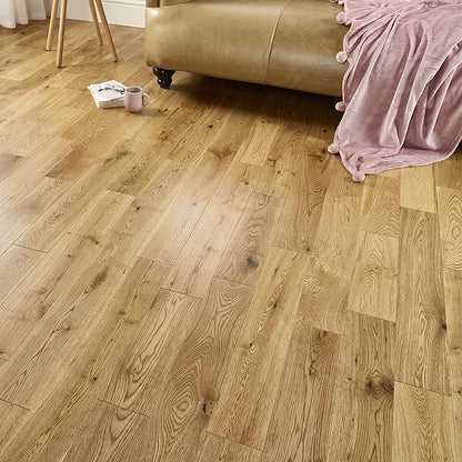 Natural Smooth & Oiled 14/3 x 125mm Champagne Oak Straight Engineered